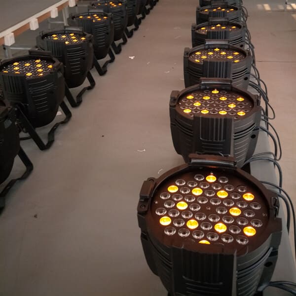 54x3W LED PAR light in factory production